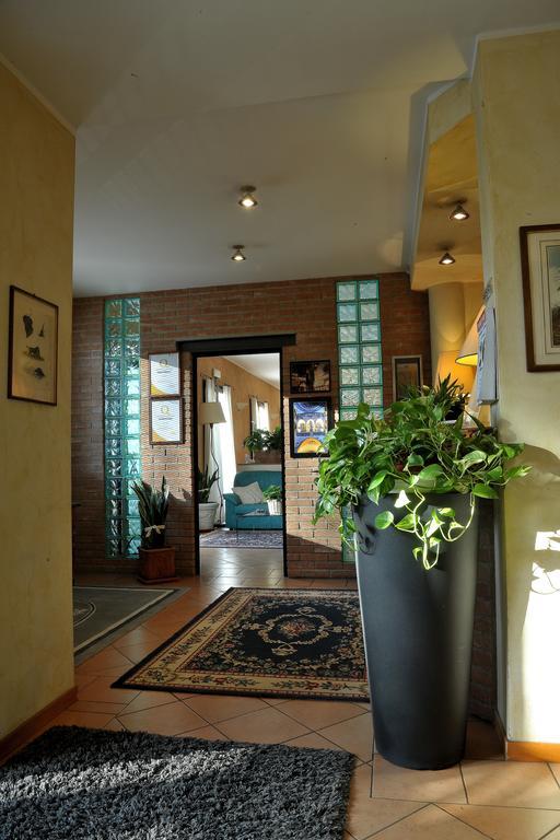 Hotel Parco Castelvetro Piacentino Exterior photo